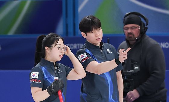 김선영·정영석 '작전회의'