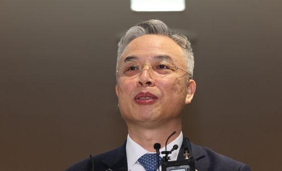 권창영 특검 "계엄 가담 행위 밝혀지지 않은 사실 많아…규명 먼저"