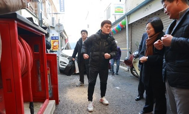 한성숙 장관, 전통시장 화재 취약 요소 점검