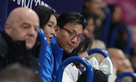 김재열 IOC 집행위원, 아이스스케이팅 응원