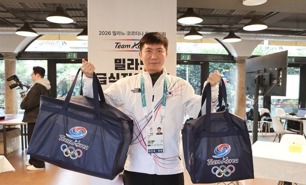 밀라노 급식지원센터 방문한 유승민 회장