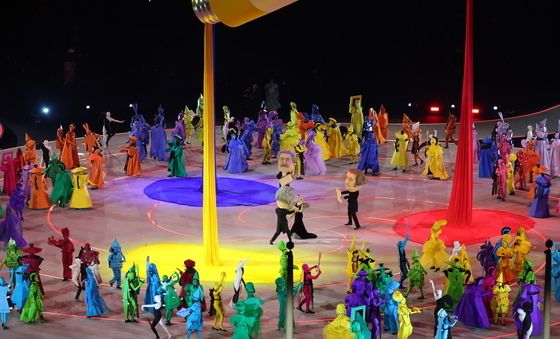 '형형색색의 동계올림픽 개막식'