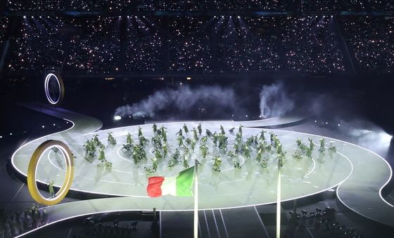 밀라노와 코르티나담페초, 도시와 산의 만남