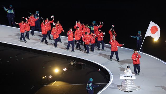 밀라노·코르티나 동계올림픽 입장하는 일본 선수단