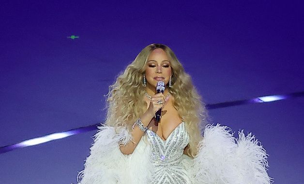 밀라노·코르티나 동계올림픽 개막식 공연하는 머라이어 캐리