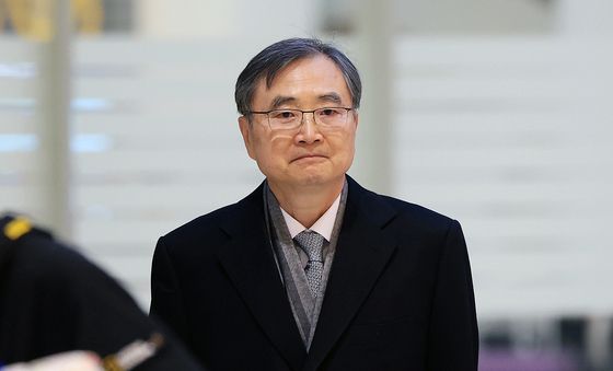 미국 일정 마치고 돌아온 조현 장관