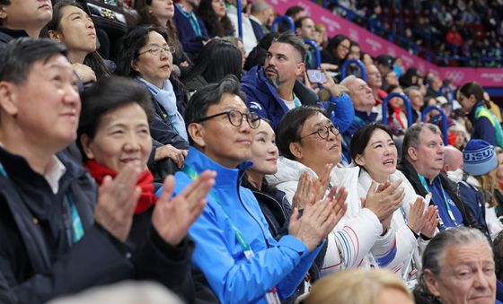 피겨 차준환 응원하는 최휘영 장관