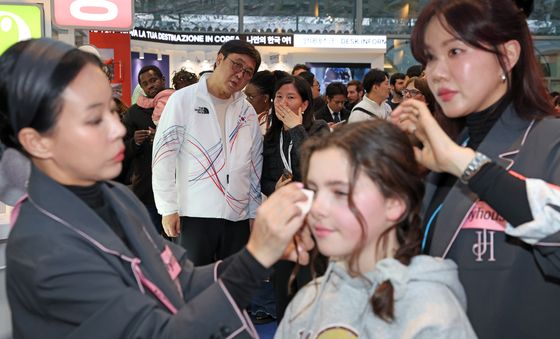 최휘영 문체부 장관, 밀라노 코리아하우스 방문