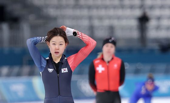 훈련 준비하는 김민선