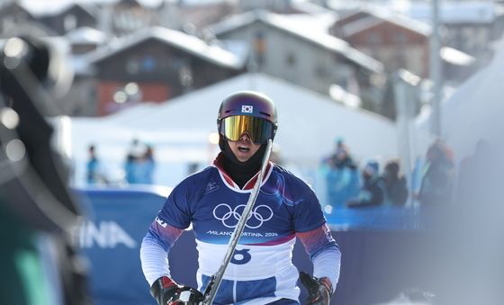 동계올림픽 첫 메달 확보한 김상겸