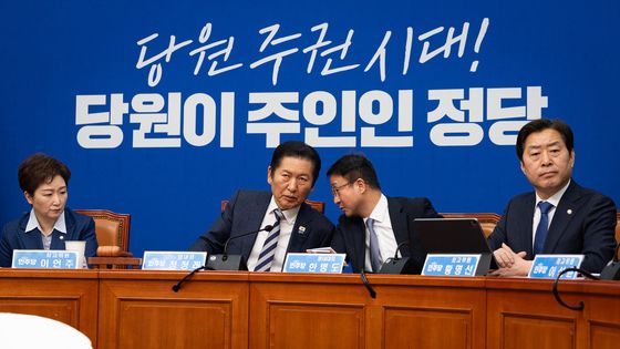 민주당 지도부 '심각'