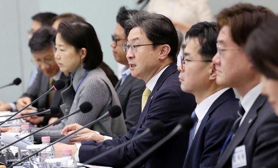 금융당국, 생산적 금융으로 저성장 돌파 시동