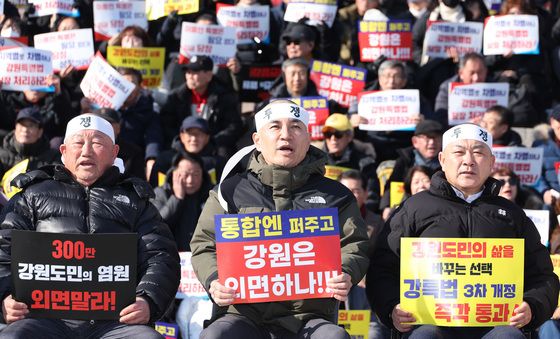 삭발한 김진태 지사