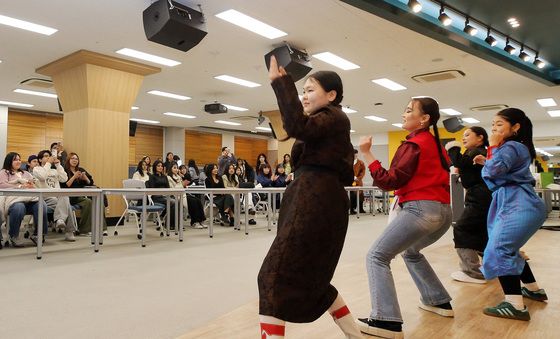 계명대, 외국인 유학생 설맞이 문화 교류