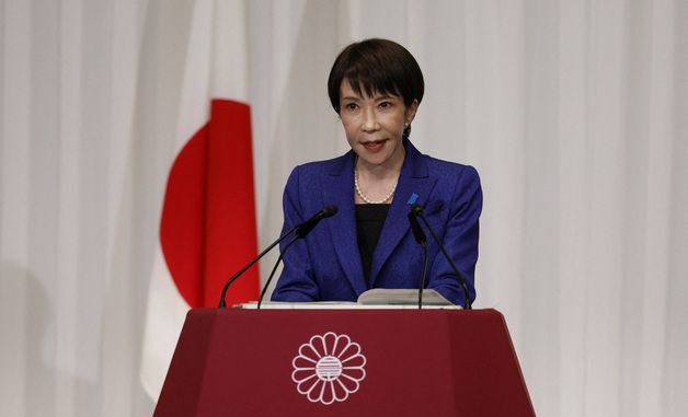 [포토] 총선 승리 이후 첫 기자회견 하는 日다카이치 총리