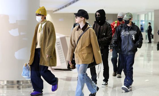 귀국하는 BTS