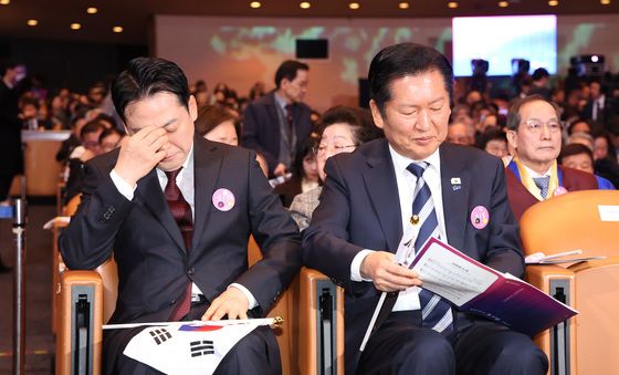 제107주년 3·1절 기념식 참석한 정청래·장동혁