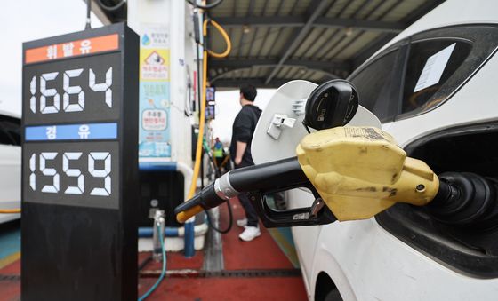 주유소 기름값 2주 연속 상승 '이란쇼크에 국제원유값 요동'