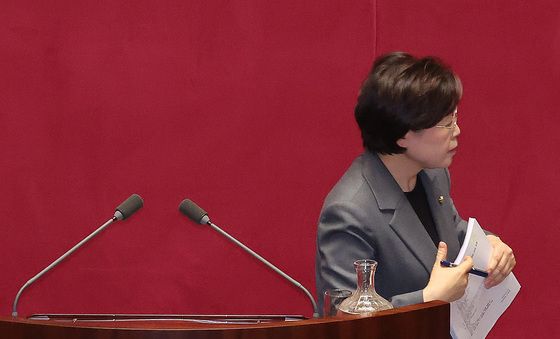 필리버스터 마친 김정재