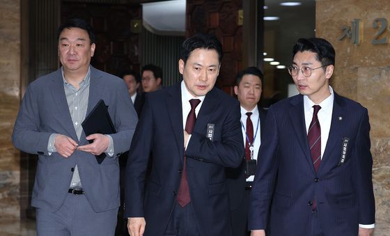 장동혁 '의원총회 결과는'