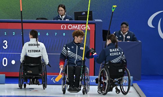 휠체어컬링 이용석·백혜진 '환상의 콤비'
