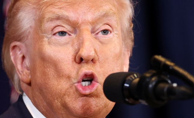 [포토] 기자회견 중인 트럼프