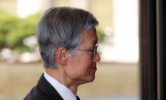 조희대 대법원장, 출근길