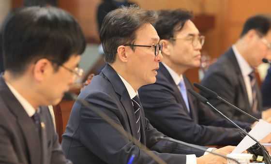 발언하는 김민석 총리