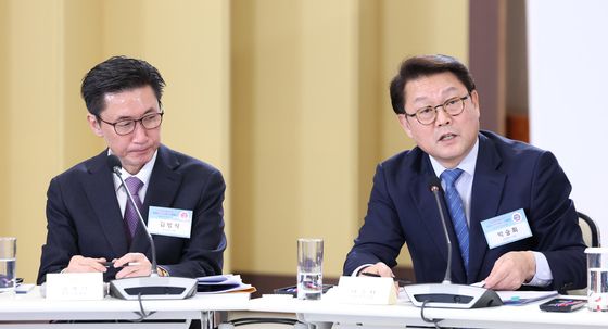 발표하는 박승희 삼성전자 사장