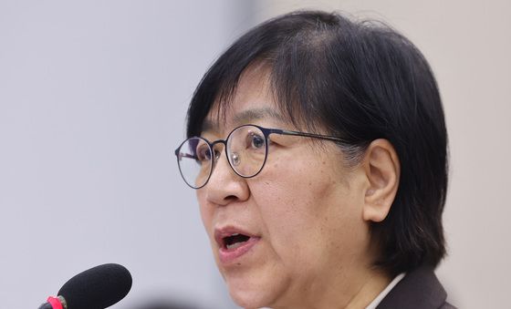 보건복지위원회 답변하는 정은경