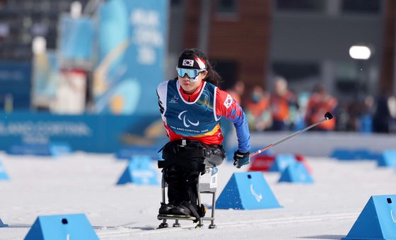 질주하는 김윤지