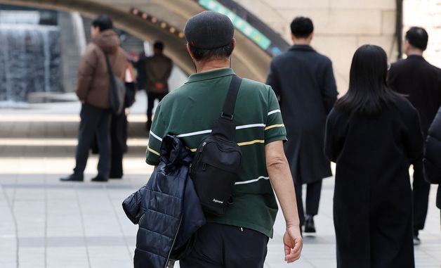 일교차 큰 날씨… 겉옷은 필수