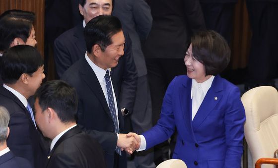 인사하는 정청래·추미애