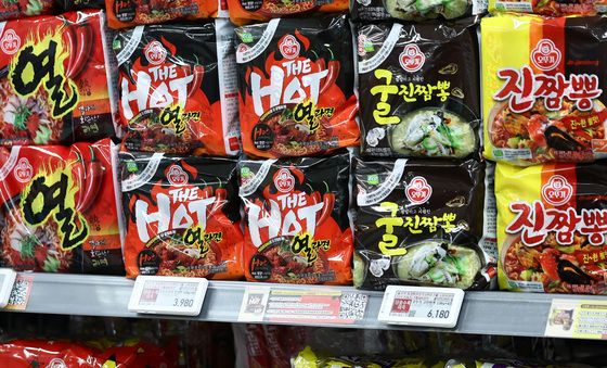 라면 가격 줄줄이 인하