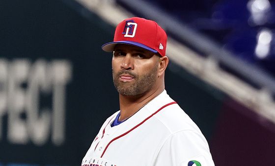 8강전 앞둔 푸홀스 감독