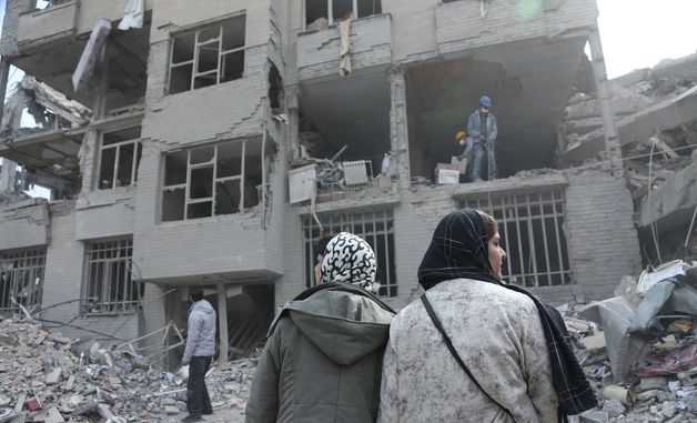 [포토] 폐허 된 이란 수도 테헤란