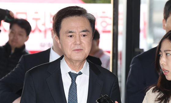 광역단체장 후보 면접 향하는 김태흠 지사