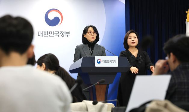 정경실 보건의료정책실장, 공중보건의사 감소 대비 지역의료 대책 브리핑