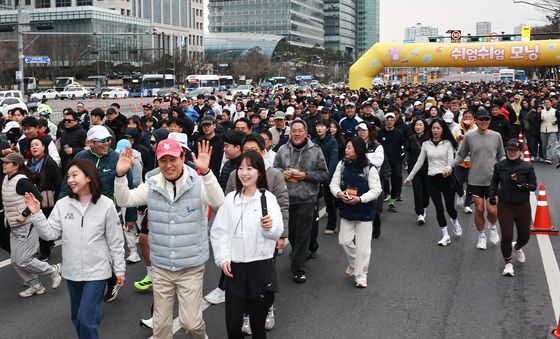 오세훈표 '쉬엄쉬엄 모닝' 첫 출발