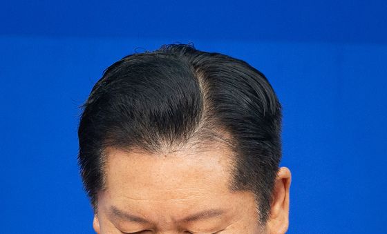 목 타는 정청래 대표