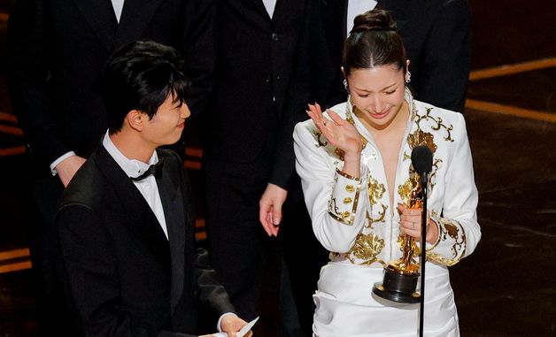 '케이팝 데몬 헌터스' OST '골든' 美 아카데미 주제가상 수상