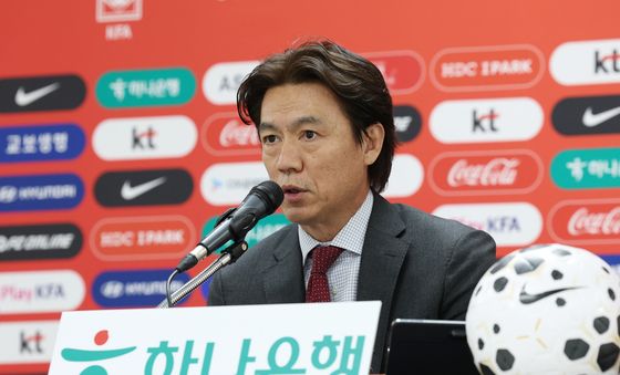 3월 원정 친선경기 명단 발표하는 홍명보 감독