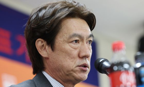 대표팀 소집 명단 발표하는 홍명보