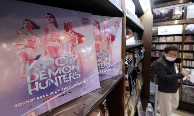 케데헌, 주제가상·장편 애니메이션상 2관왕