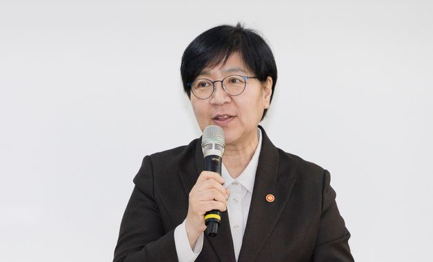 정은경 복지부 장관, 청년미래센터 방문