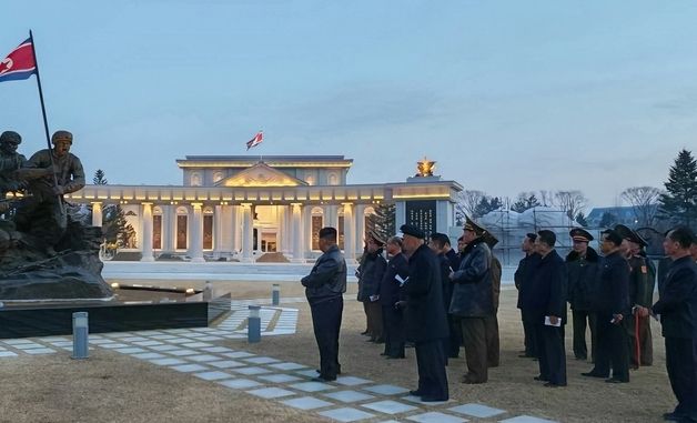 김정은, '러 파병 기념관 건설' 또 현지 지도
