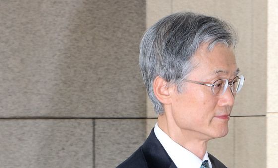 조희대 대법원장 출근길