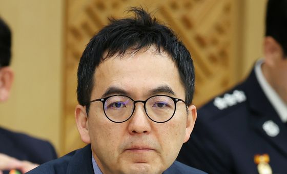 국무회의 참석하는 구자현 검찰총장 직무대행