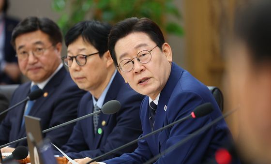 국무회의 발언하는 이재명 대통령