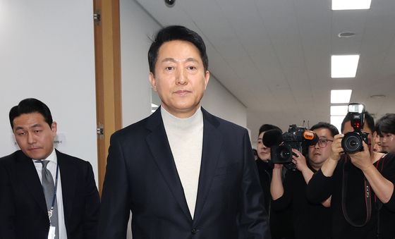 브리핑 마친 오세훈 시장